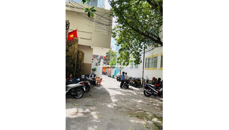 TUYỆT PHẨM VỊ TRÍ - KHÔNG CĂN 2 - KHU BÀU CÁT - Ô TÔ ĐỖ TRƯỚC NHÀ - 4 TẦNG.